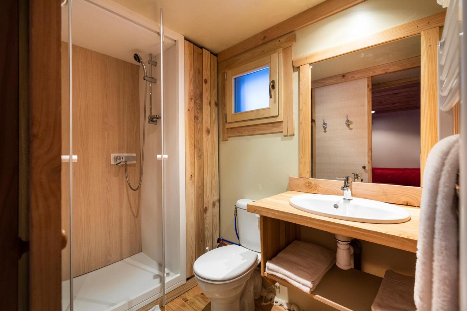 Huttopia Lac D'Aiguebelette Saint-Alban-de-Montbel Kamer foto