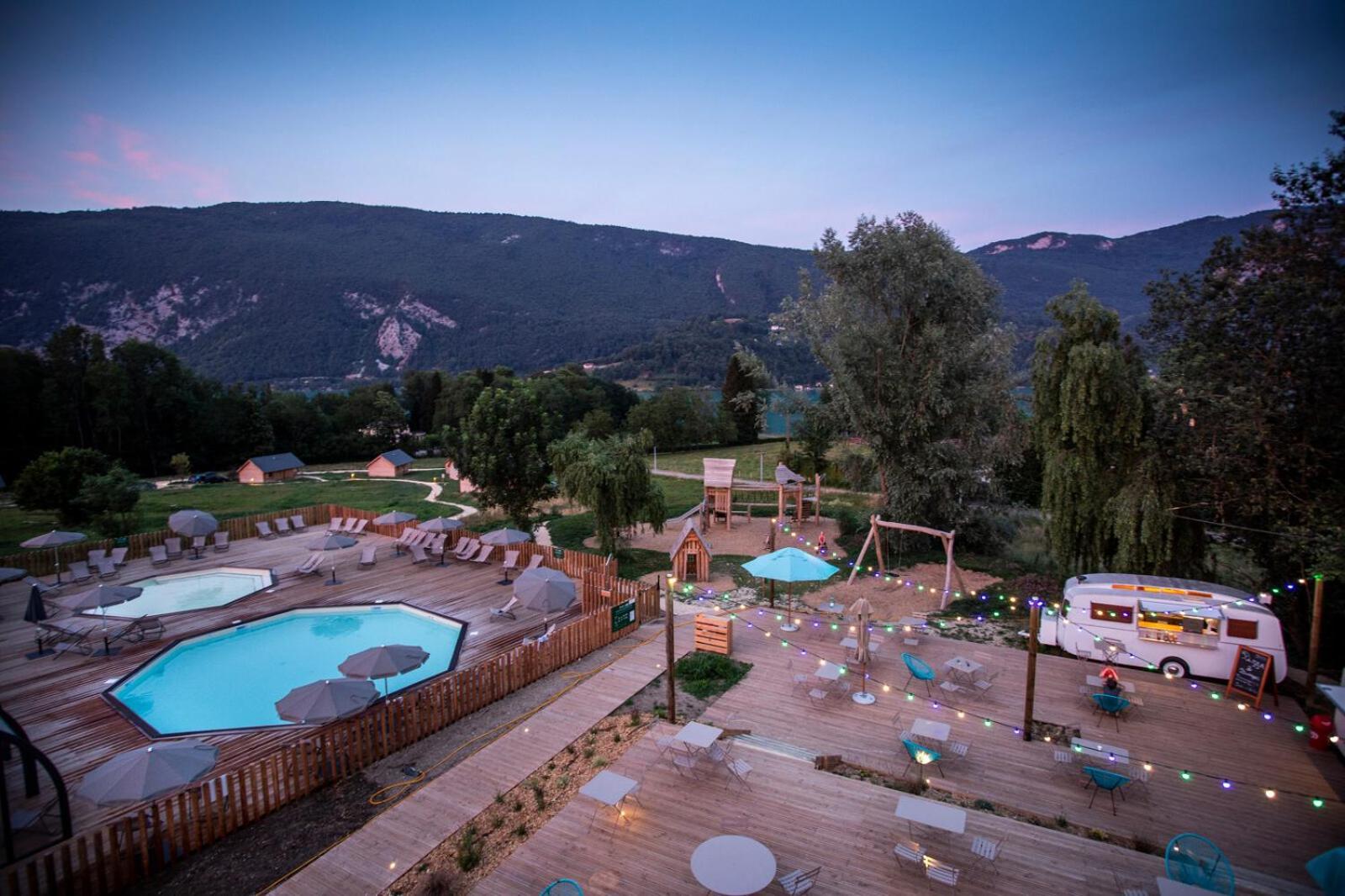Huttopia Lac D'Aiguebelette Saint-Alban-de-Montbel Buitenkant foto