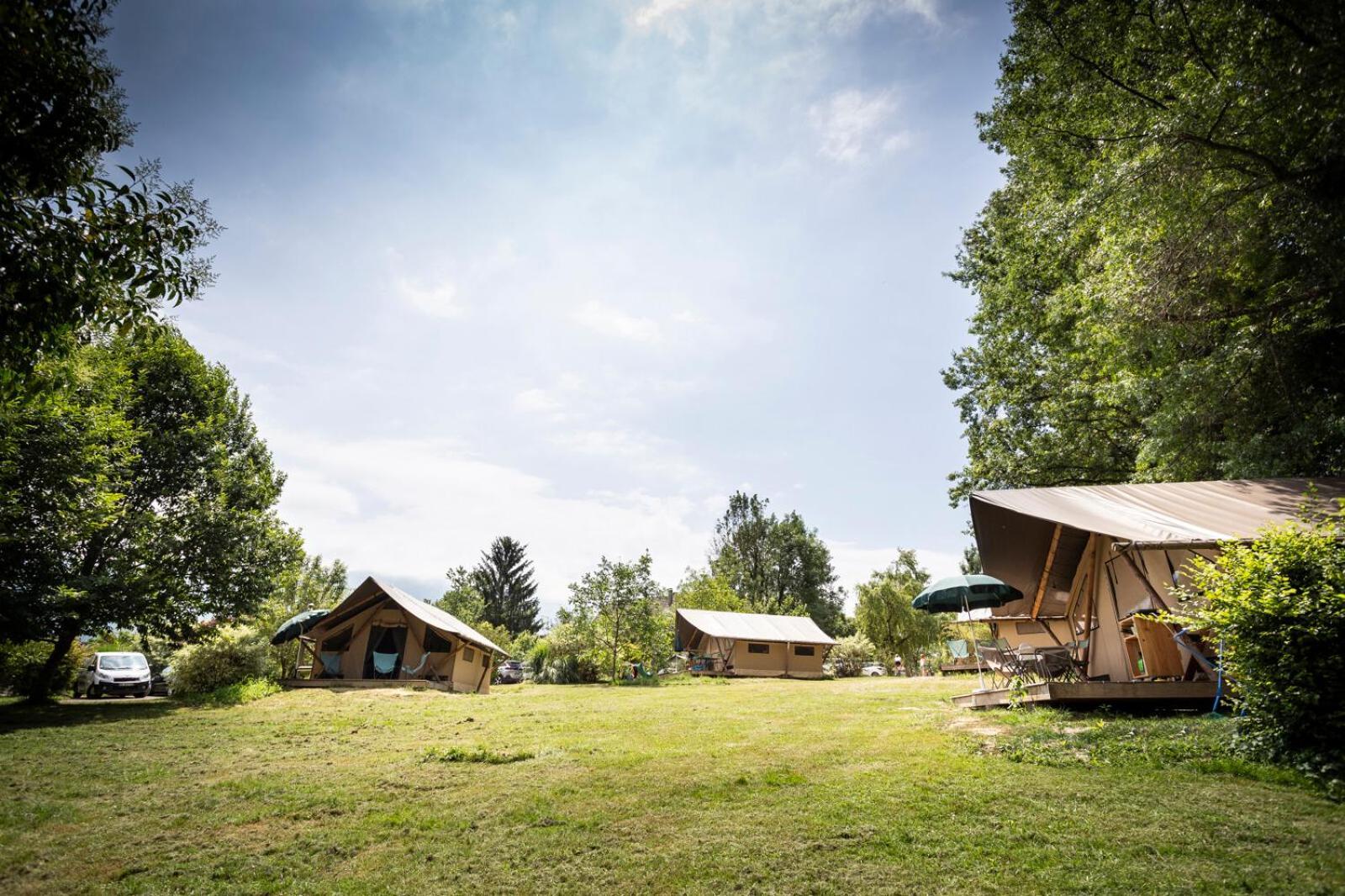 Huttopia Lac D'Aiguebelette Saint-Alban-de-Montbel Buitenkant foto